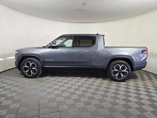 2022 Rivian R1T Adventure