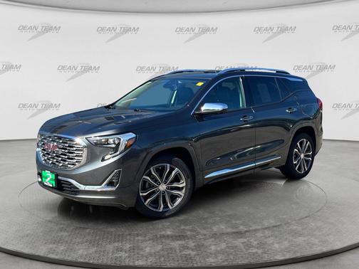 Graphite Gray Metallic 2019 GMC Terrain Denali
