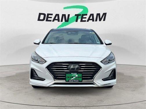 2018 Hyundai SONATA Hybrid Limited