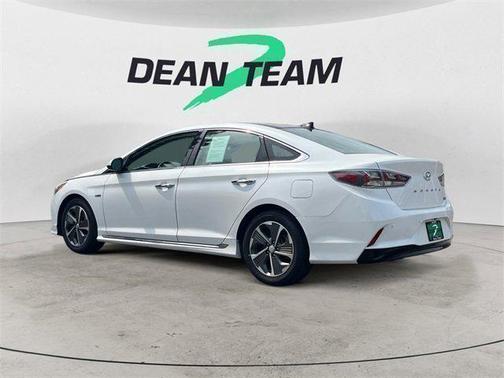 2018 Hyundai SONATA Hybrid Limited