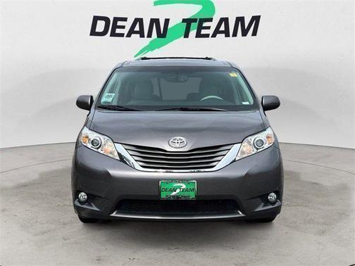 2013 Toyota Sienna XLE