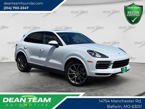 White 2022 Porsche Cayenne S