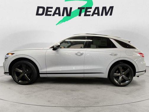 2025 Genesis GV70 3.5T AWD Sport