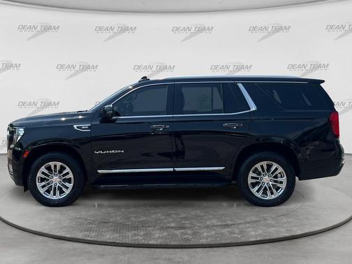 Onyx Black 2021 GMC Yukon SLT