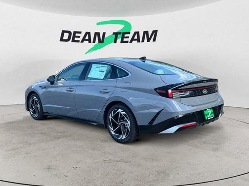 2026 Hyundai SONATA SEL