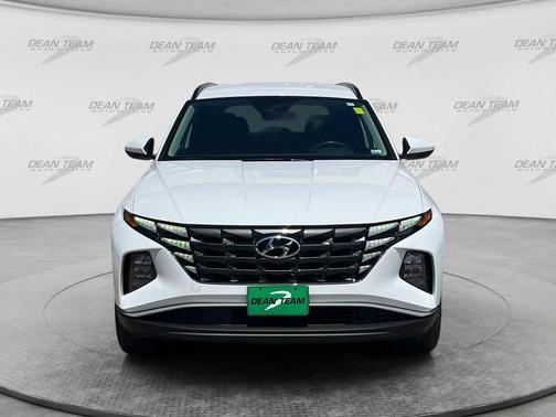 White Pearl 2024 Hyundai TUCSON SEL