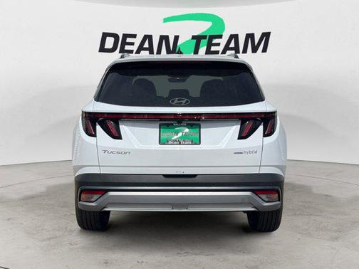 Creamy White Pearl 2026 Hyundai TUCSON Hybrid Limited