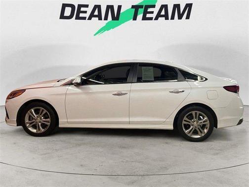 2018 Hyundai SONATA SEL