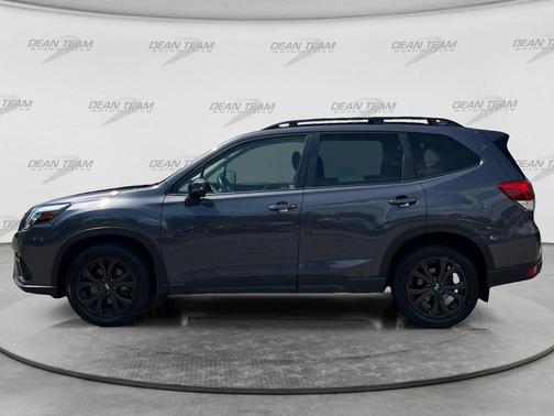 Magnetite Gray Metallic 2023 Subaru Forester Sport