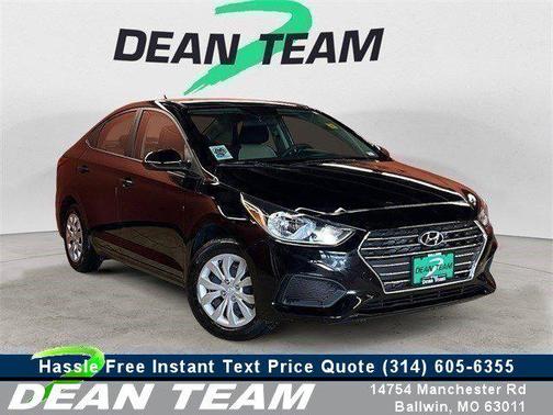 2022 Hyundai Accent SE