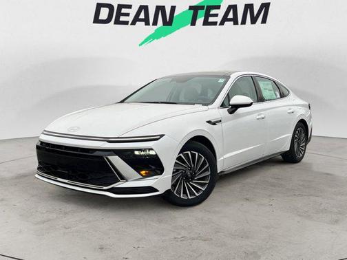 2026 Hyundai SONATA Hybrid SE