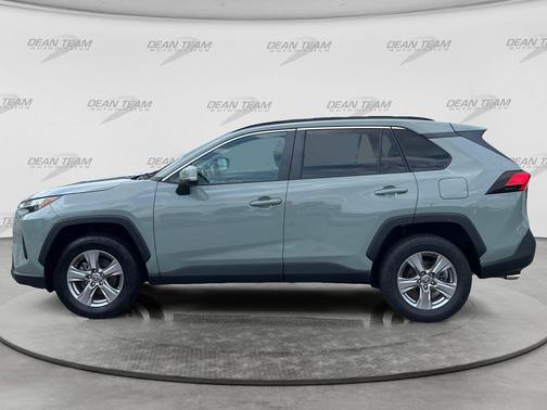 Lunar 2022 Toyota RAV4 XLE
