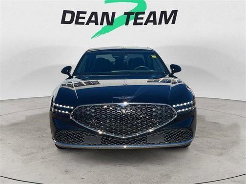 2024 Genesis G90 e-SC