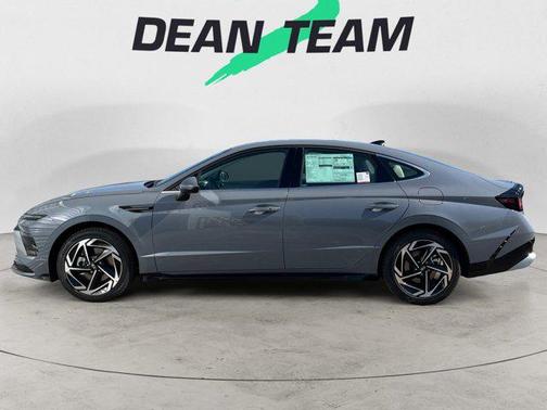 2026 Hyundai SONATA SEL