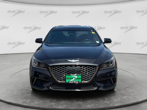Victoria Black 2019 Genesis G80 3.3T Sport