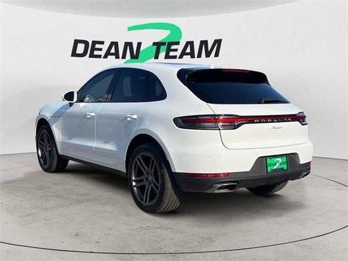 2021 Porsche Macan Base