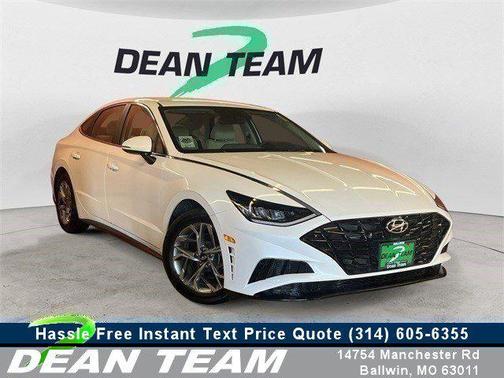2022 Hyundai SONATA SEL