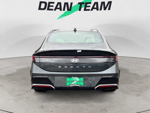 2026 Hyundai SONATA SEL