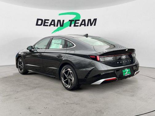 2026 Hyundai SONATA SEL