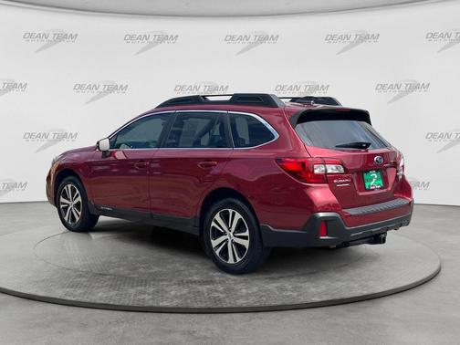 Crimson Red Pearl 2019 Subaru Outback 3.6R Limited