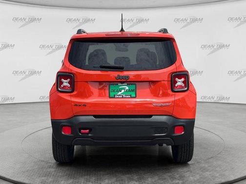 Omaha Orange 2016 Jeep Renegade Trailhawk