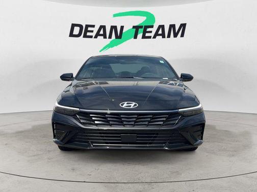 Abyss Black 2026 Hyundai ELANTRA Sport
