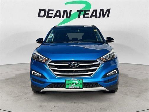 2017 Hyundai TUCSON Night
