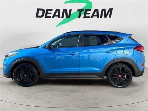 2017 Hyundai TUCSON Night