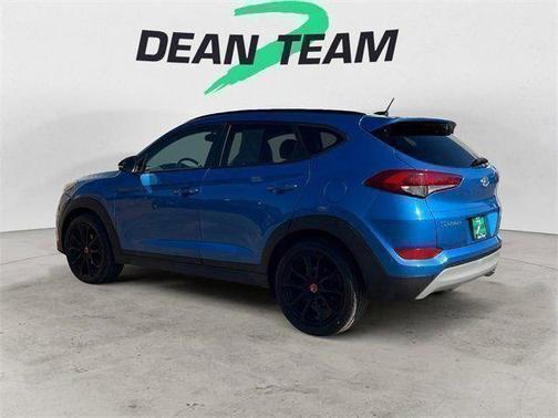 2017 Hyundai TUCSON Night