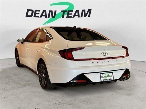 2022 Hyundai SONATA Limited