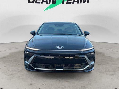 2026 Hyundai SONATA SEL