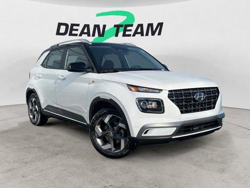 2026 Hyundai VENUE SEL w/Two-Tone Roof