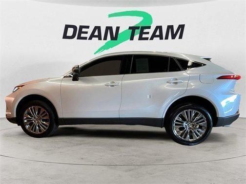 2024 Toyota Venza XLE