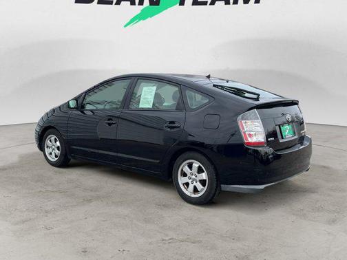 2005 Toyota Prius Base
