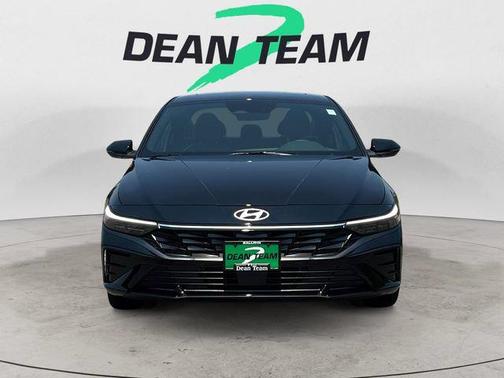 Abyss Black 2025 Hyundai ELANTRA HEV Limited