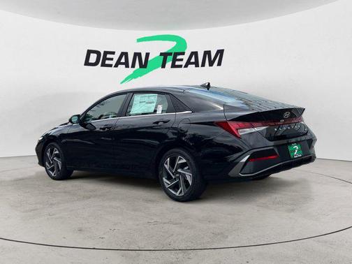 2025 Hyundai ELANTRA HEV Limited