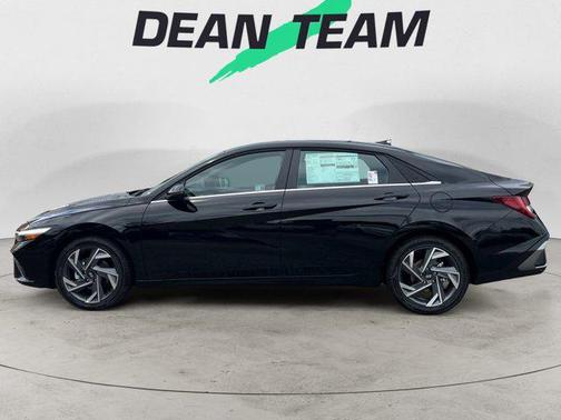 2025 Hyundai ELANTRA HEV Limited
