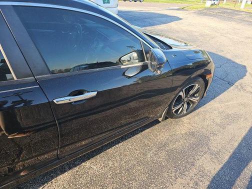 2018 Honda Civic Touring