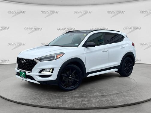 Dazzling White 2019 Hyundai TUCSON Night