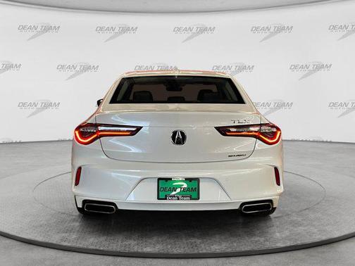 Platinum White Pearl 2021 Acura TLX Technology