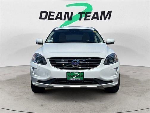 2016 Volvo XC60 T5 Platinum