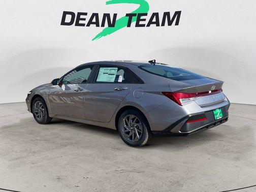 2026 Hyundai ELANTRA HEV Blue