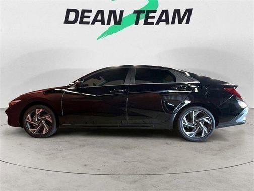 2025 Hyundai ELANTRA HEV Limited