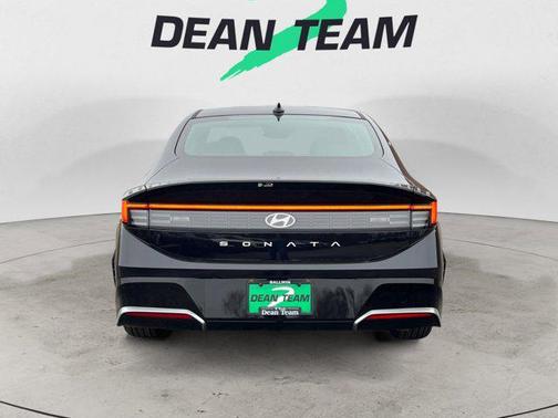 2026 Hyundai SONATA SEL