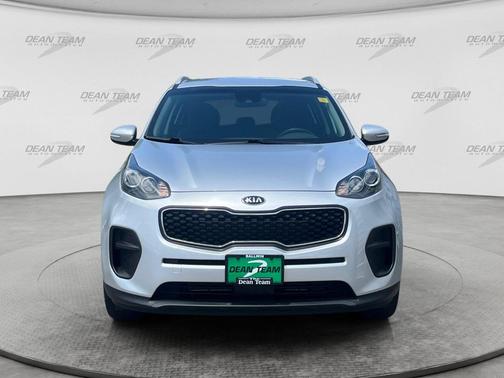 Sparkling Silver 2018 Kia Sportage LX