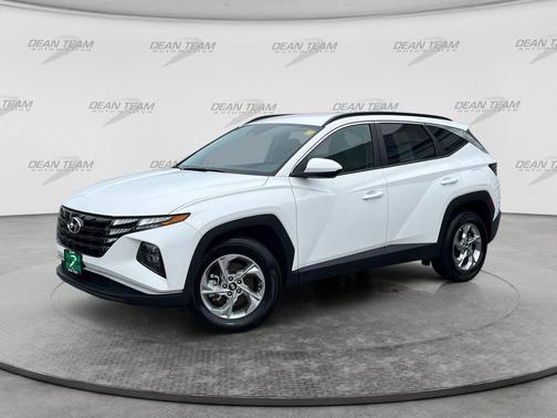 White Pearl 2024 Hyundai TUCSON SEL