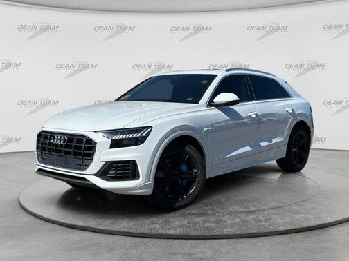 Glacier White 2019 Audi Q8 3.0T Premium Plus