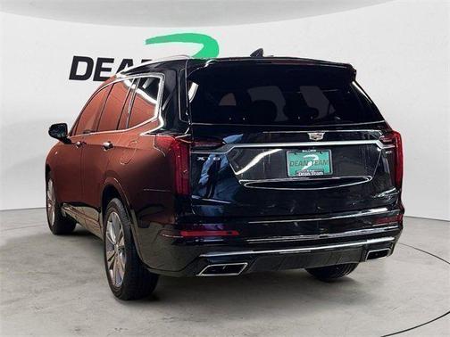2023 Cadillac XT6 Premium Luxury FWD