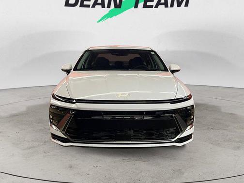 2026 Hyundai SONATA SEL