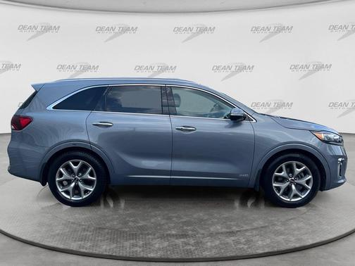 Everlasting Silver 2020 Kia Sorento SX